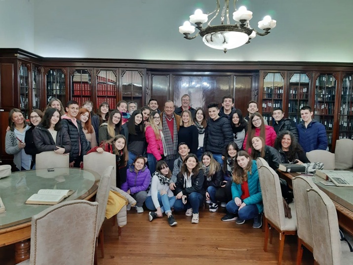 El Intendente Carlos estuvo con los ganadores del Concejo Estudiantil