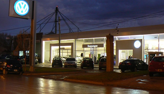 Comprá o cambiá tu auto en Burgwagen con inmejorables descuentos al contado