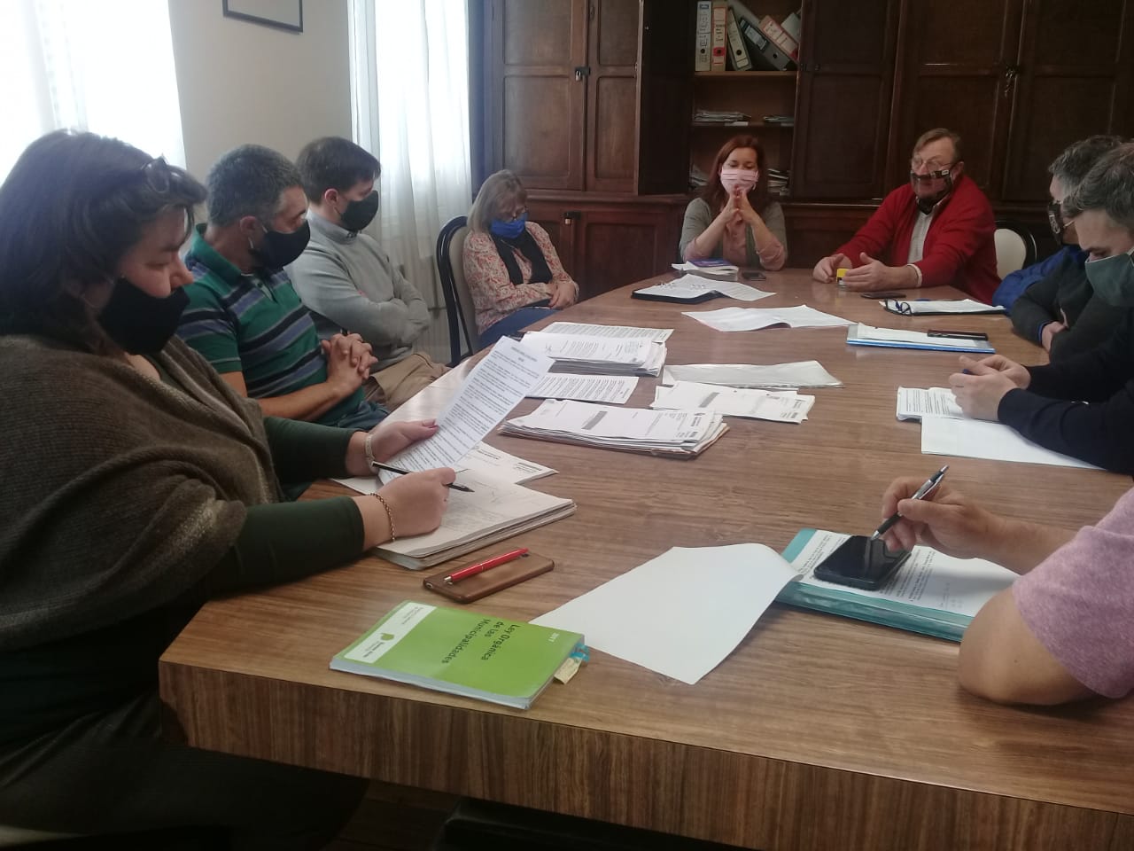 La historia sin fin: tras el veto a la ordenanza, alegan que para el verano no habrá paradores y adelantan rescisión a Borneo
