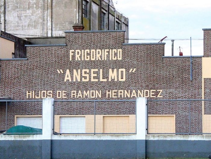 Anselmo: con el concurso en marcha, afirman que Camuzzi solicita cambios para reconectar el gas
