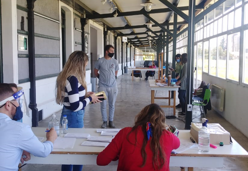 Hasta el viernes entregan las Tarjetas Alimentar en La Estación