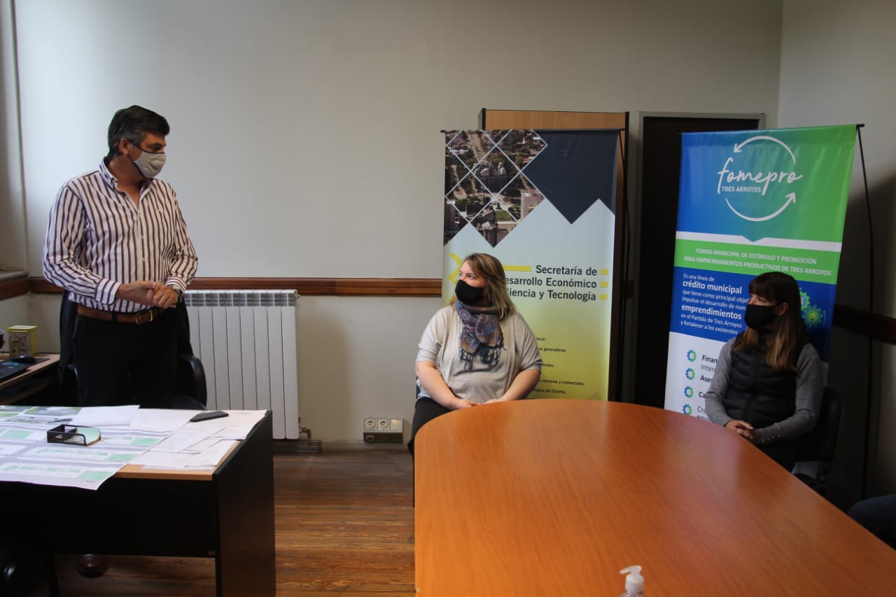 Entregaron montos a veinticuatro beneficiarios del FOMEPRO