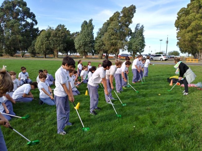 Con actividades al aire libre, la Escuela Agropecuaria también inició la revinculación escolar