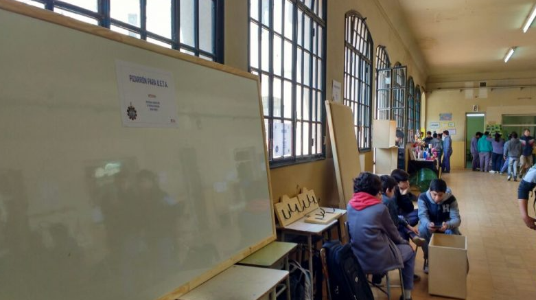 La Escuela Técnica, al igual que el Holandés, inició la revinculación en aulas