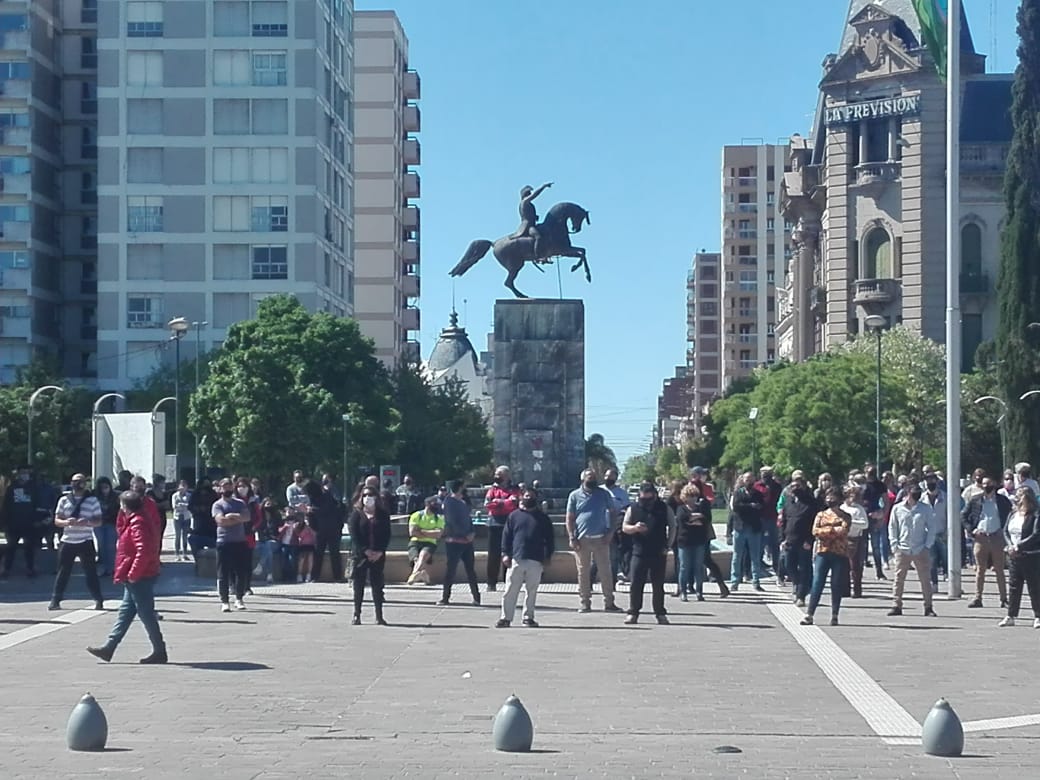 Por las Fiestas, piden ampliar el horario de locales gastronómicos