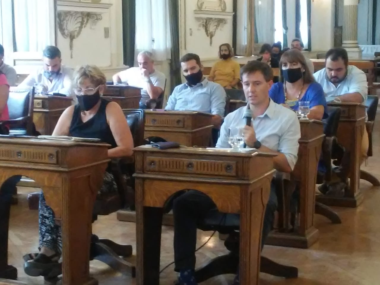 Hicieron agua: a la defensiva y con mínimos acuerdos, comenzó el año legislativo