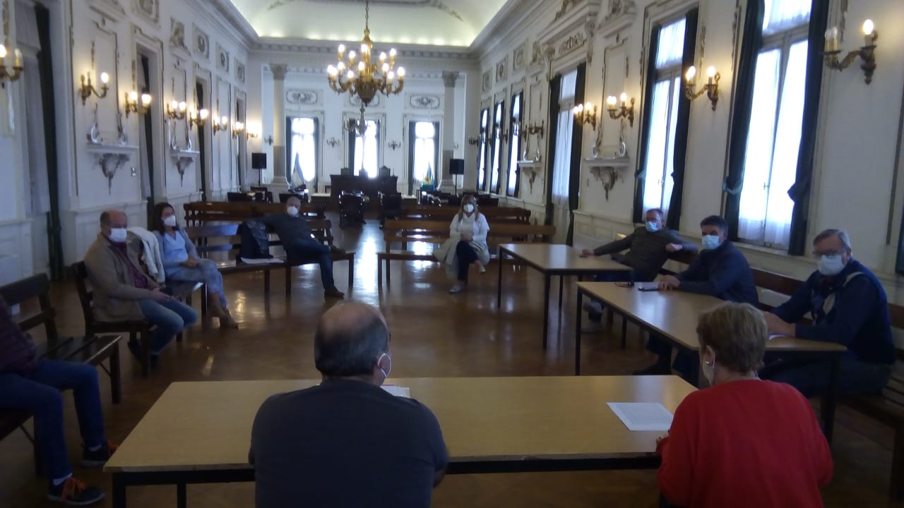 «Vamos a tener dos o tres meses complejos, acompañen con las medidas», instó Guerra tras el Comité de Crisis