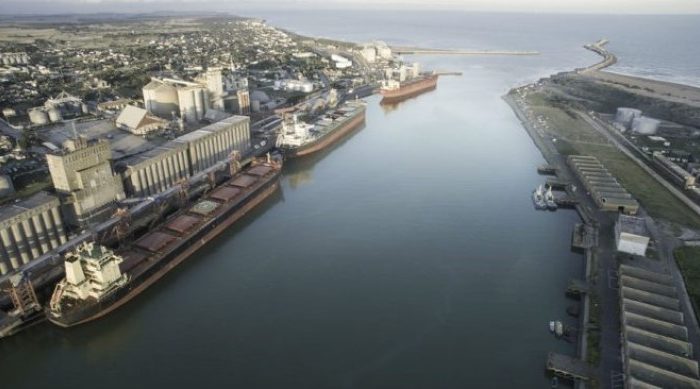 El puerto de Quequén exportó un 80% más de granos durante junio respecto de igual período de 2020