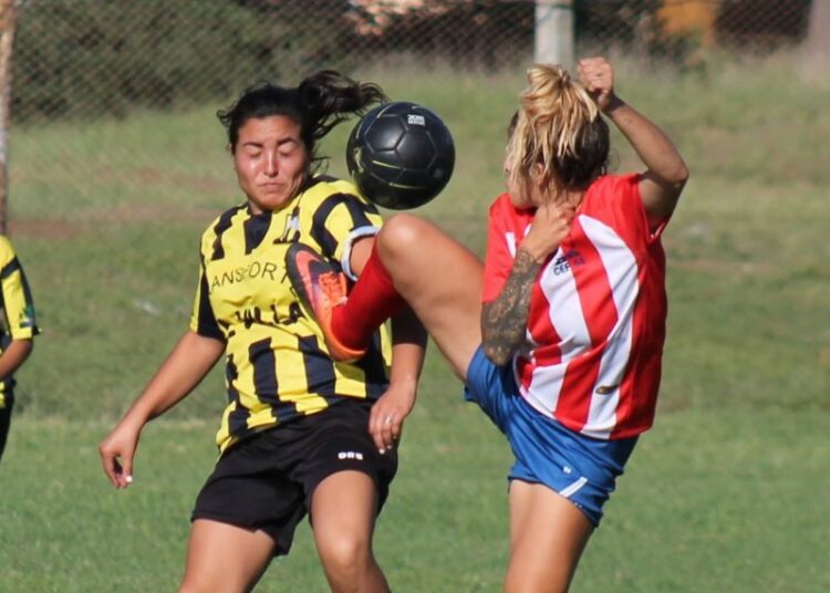 Violencia en el fútbol femenino: «si vamos a hablar de igualdad de género, hablemos de todos los casos por igual», alegan desde la Liga