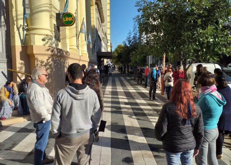 El Banco Nación reanuda el martes la atención presencial plena en todas sus sucursales