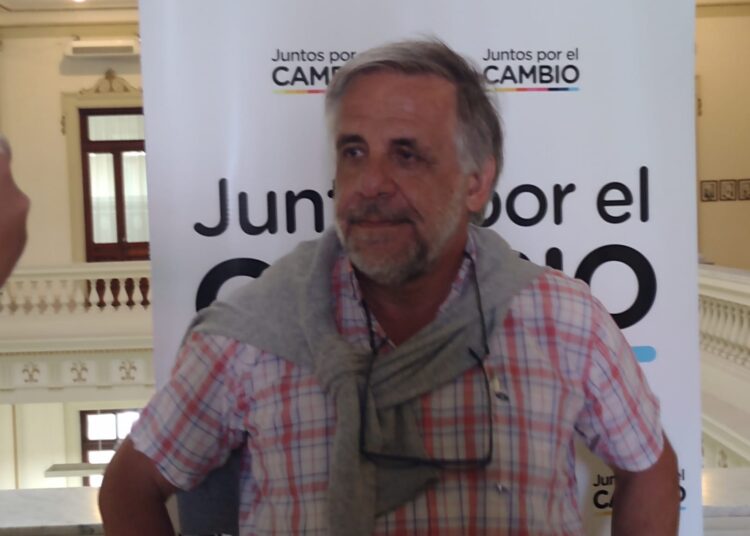 Foodtrucks por paradores: irán de 7 a 22 horas y aclaran que sobre la Costanera de Claromecó serán tres