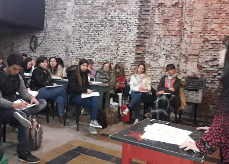 Abren las inscripciones para la carrera de Psicología Social
