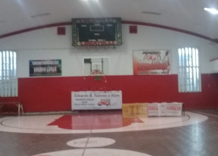 Huracán reconstruirá el Mario J. Pérez: nuevo techo, piso flotante y vestuarios