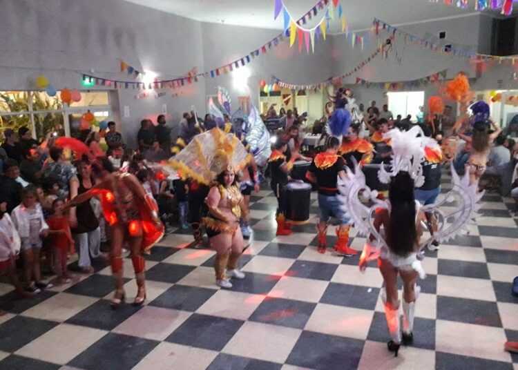 Con premio, disfraces y música, festejarán el carnaval el 19 de febrero en Cascallares: «Será un lindo día en familia», remarcó la organizadora Azulina Alvarez