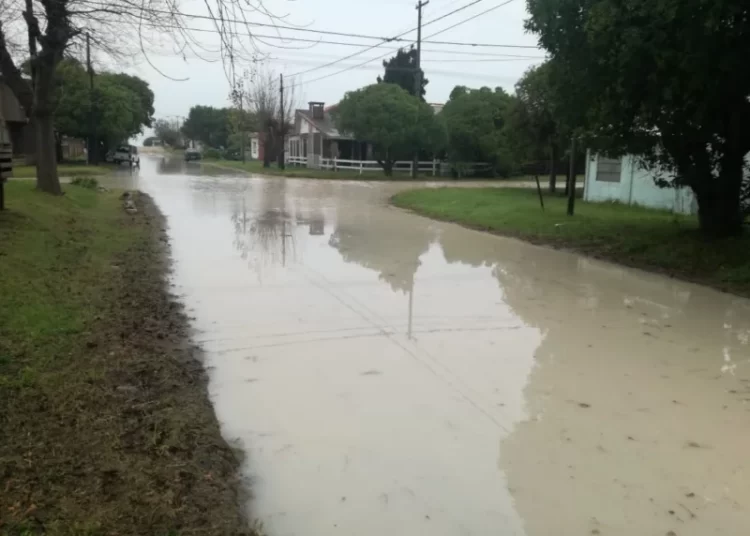 El temporal causó anegamientos y enormes complicaciones en Claromecó