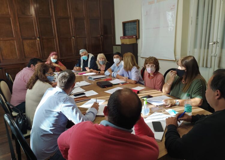 Analizaron el proyecto de un futuro Centro de Día en el geriátrico municipal