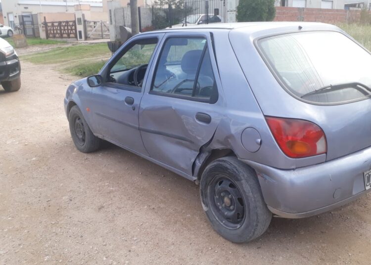 Ya nada sorprende: iba en contramano por una avenida y chocó a un utilitario que venía de frente