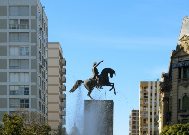 El Monumento a San Martín cumple 70 años