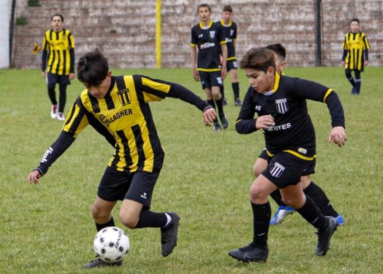 Divisiones Inferiores: en una jornada repleta de goles, se jugó la tercera fecha del Oficial