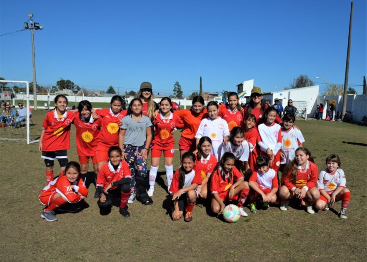 Huracán organiza un encuentro de fútbol femenino de inferiores el 22