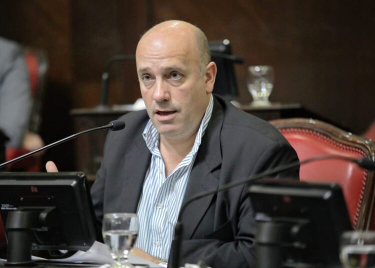 Piden que el sueldo de los intendentes lo regulen los concejos deliberantes