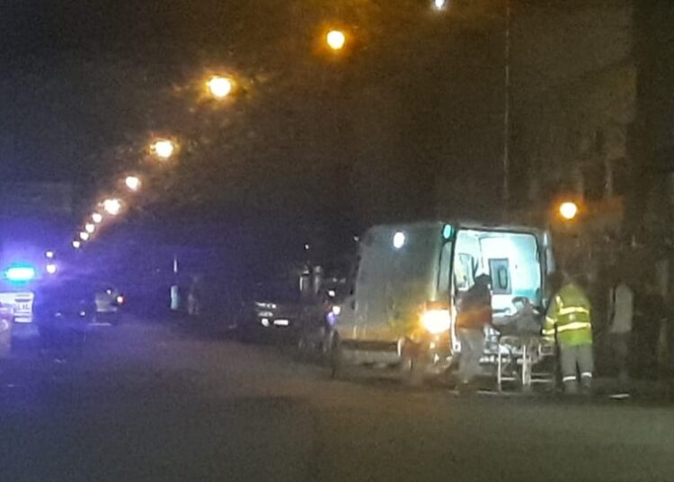 Pelea en el centro, dos heridas y agresiones en el Hospital durante la madrugada