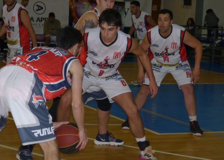 La punta es del Bicho: le ganó a Blanco y Negro en Suárez y lidera el Oficial