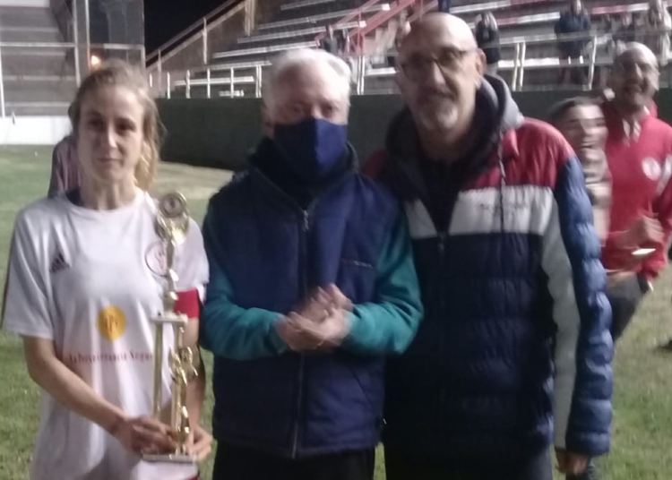 El femenino de Huracán, campeón del Preparación: «todas estamos aprendiendo», señalan sus jugadoras