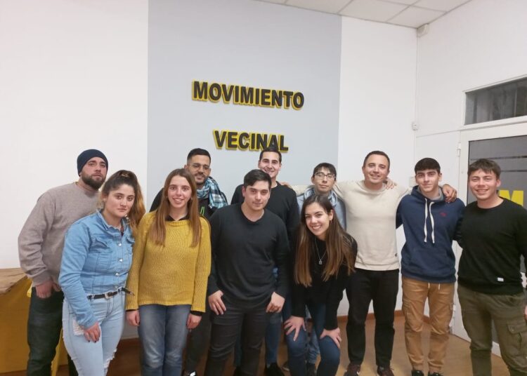La juventud vecinalista se reunió con autoridades partidarias