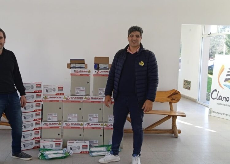 Entregaron cámaras para el Ente de Claromecó