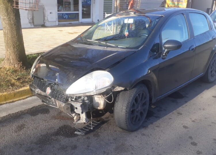 Choques y más choques: un herido y dos autos dañados tras colisionar en Belgrano y Olavarría