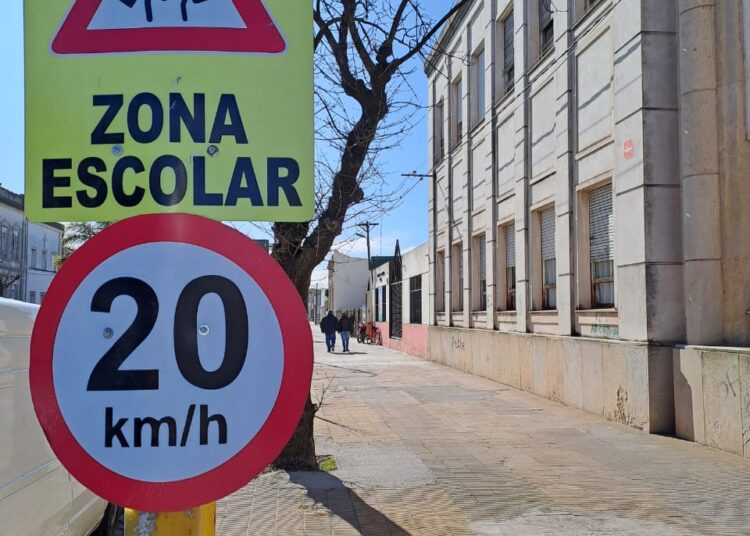 Concluyeron la vereda del Jardín 901, que cuenta con rampa y señalética
