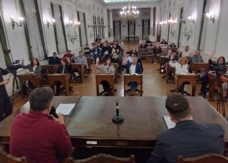 Con matices, el Concejo Deliberante repudió el intento de magnicidio contra CFK
