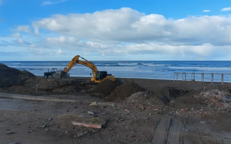 Lanzan a licitación al exBorneo y adelantan que propondrán lo mismo sobre el acceso al mar en el Náutico