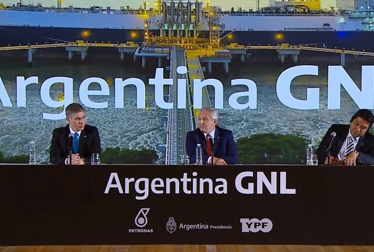 Anunciaron histórica inversión de US$10.000 millones en GNL y radicarían planta en Bahía Blanca