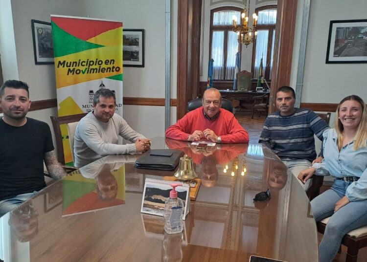 Sánchez se reunió con árbitros que buscan conformar su asociación