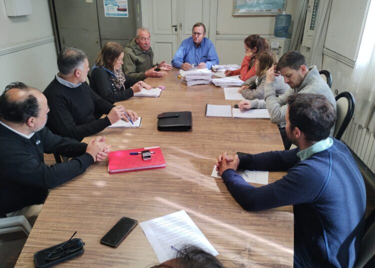 Se quejaron por la falta de atención en la Terminal: «se manejan en forma obsoleta y sin control», lamentan