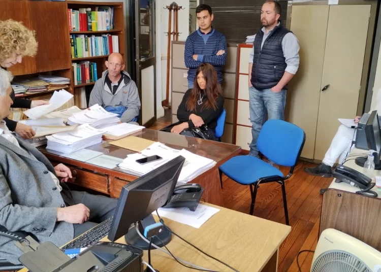 Abrieron sobres de licitación para establecer dos foodtrucks en dos plazas