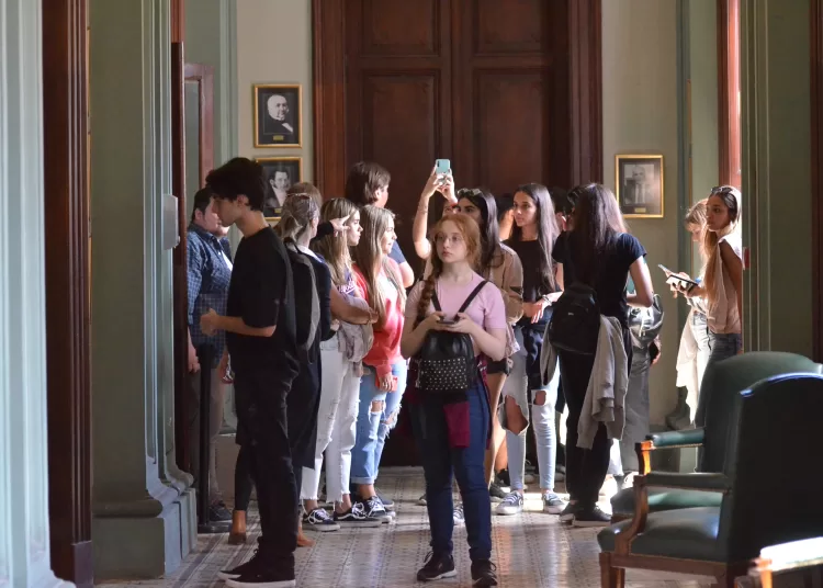 Concejo Estudiantil: alumnos de Cofuturo, del Holandés, visitaron La Plata