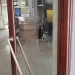 Así quedó la Municipalidad tras los «festejos»: vidrios rotos, mugre y se robaron una bandera