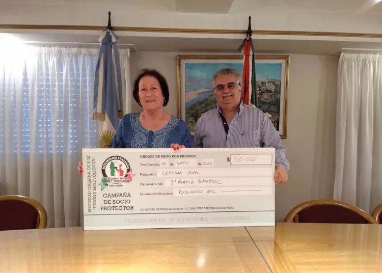 Entregaron los premios del sorteo trimestral de la Sociedad Italiana