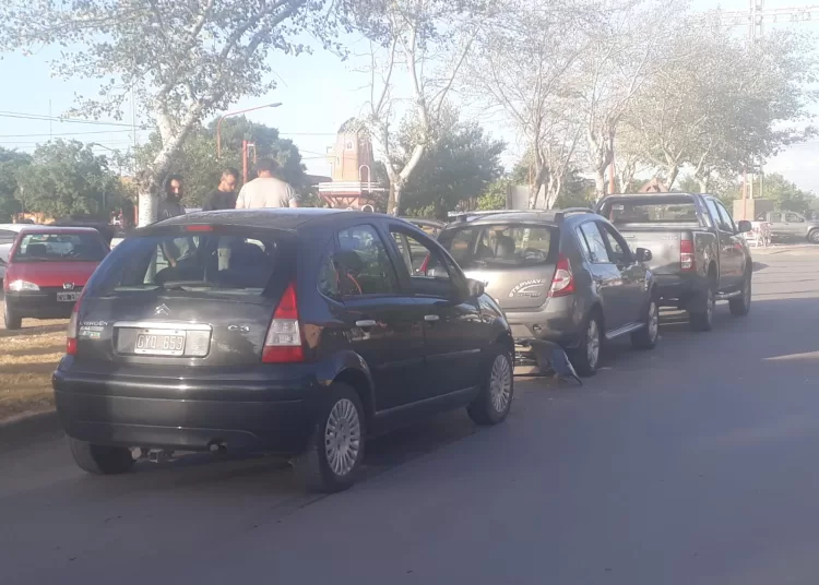 Choque en cadena y daños en la primera cuadra de Ameghino