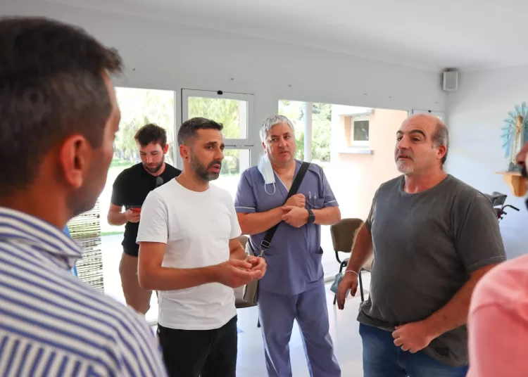 Funcionarios provinciales visitaron Claromecó y recorrieron el Hospitalito