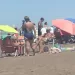 Pileta o playa, el alerta naranja se combate como se puede