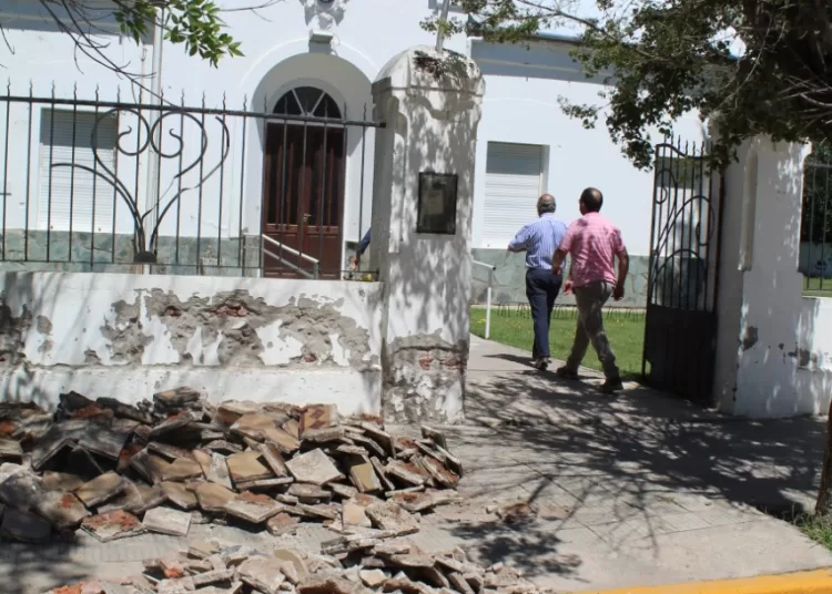 Copetonas: avanzan con las obras en la Escuela 25 y la sala sanitaria