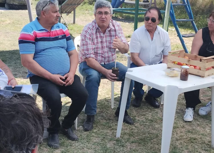 Rodríguez, de Desarrollo Agrario, participó de actividades en Madre Tierra