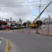 Cierran circulación vehicular en Moreno por una grúa
