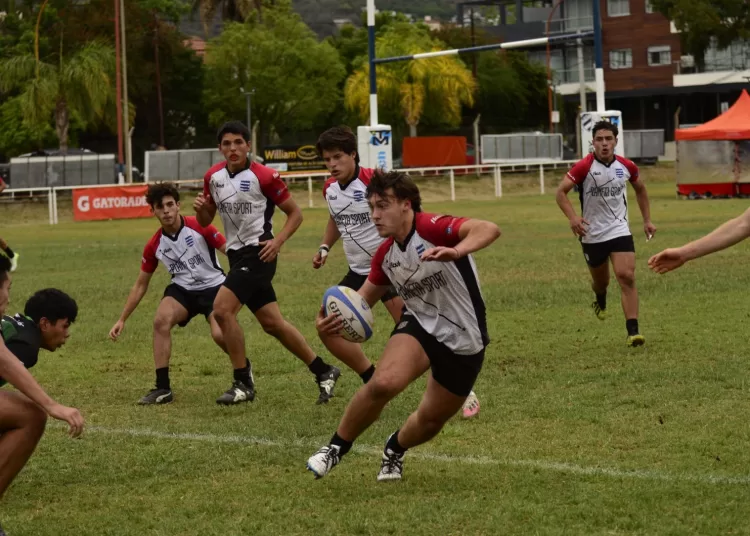 Convocaron a un jugador del TARHC para entrenar en Casa Pumas