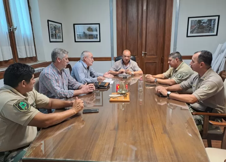 Estudian instalar dos subdelegaciones del Comando Rural en Cascallares y Bellocq