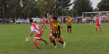 Huracán se quedó con el clásico y jugará semifinales de la Aiello